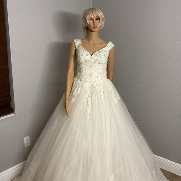 Narin Moda Wedding Dress Ball Gown Size 8 and EU Size 38 - Picture 11 of 16